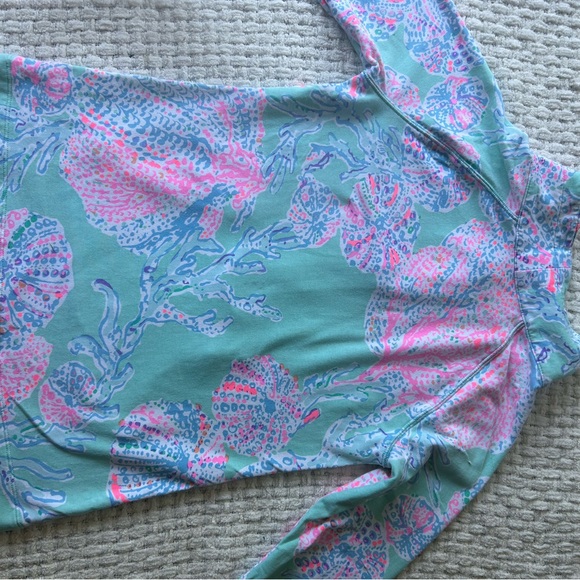 Lilly Pulitzer zip up pullover with front pocket. Mint green/vibrant pinks. XXS - Picture 8 of 16